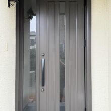 古い玄関を新品に！お見積り等はお気軽にお問い合わせください！～千葉県八千代市 A様～
